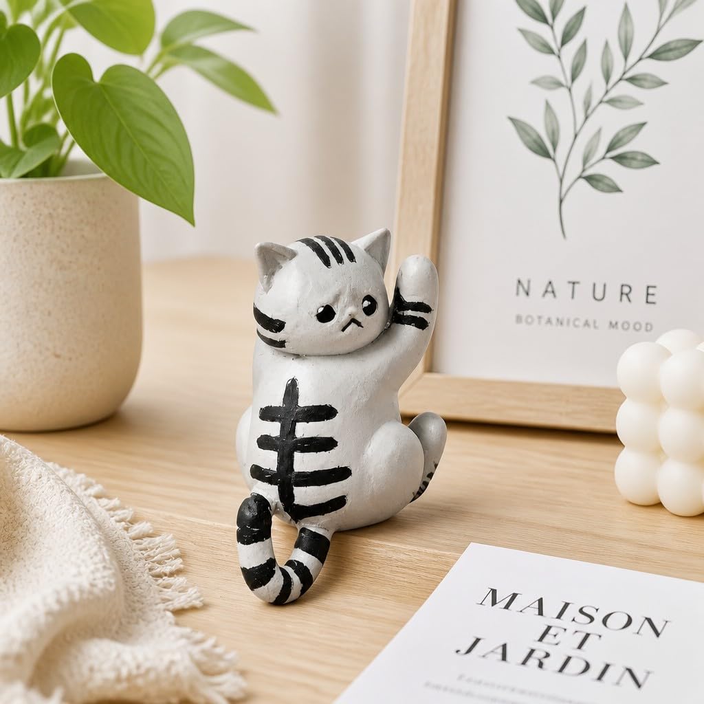 Cute Hanging Cat Figurine – Black Cat, Miniature Animal Figure for Home & Wall Decor, Kawaii Gift for Cat Lovers, Funny Home Office Decor