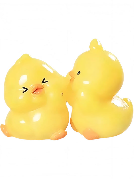 HENTEBENA 8PCS Kawaii Animal Animal Couples Figurines Set of 8 – Frog, Rabbit, Puppy, Duckling Pair Mini Figures, Cute Collectible Figurines Playset for Desk Decor & Party Favors