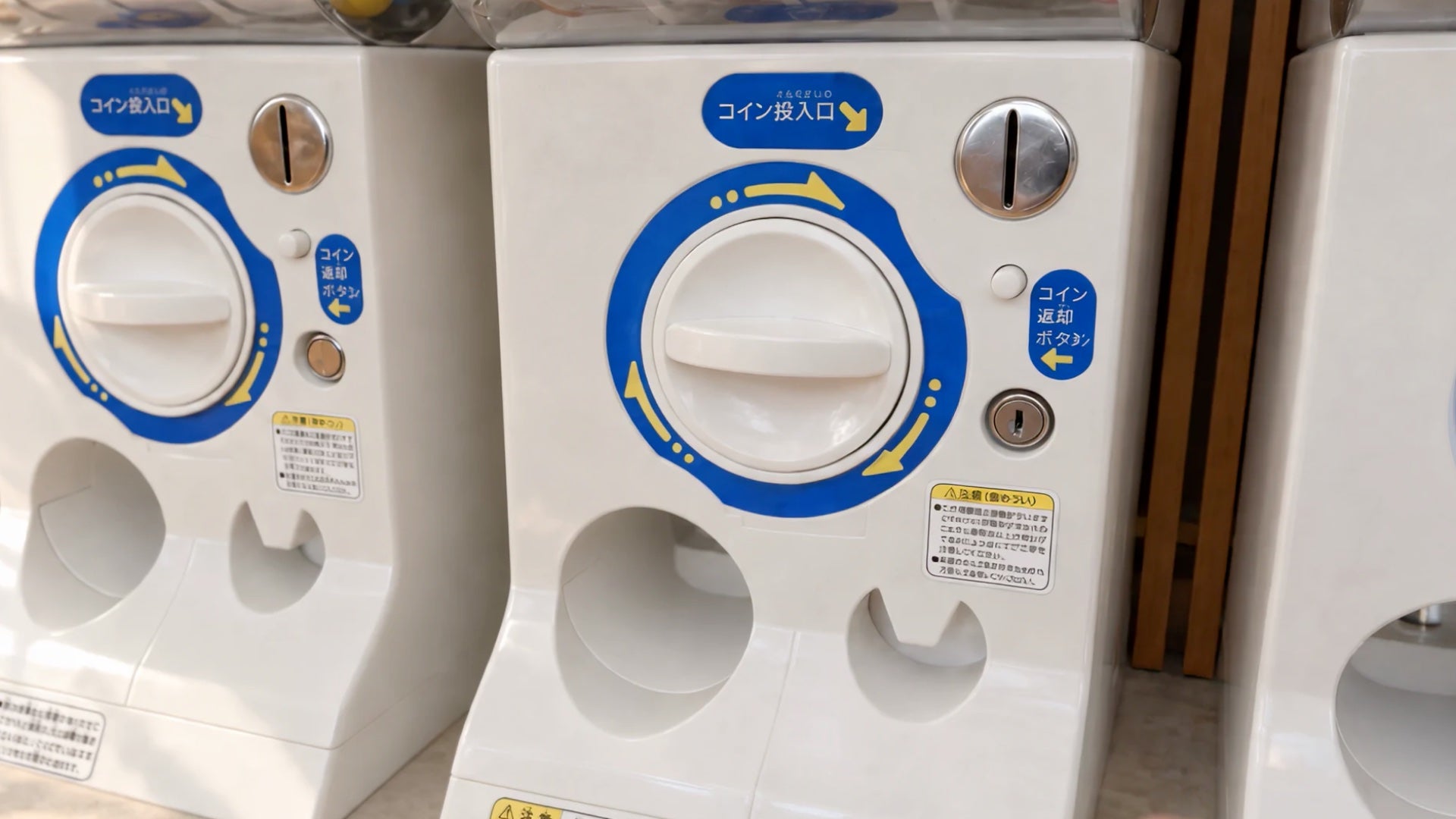 Close-up of the white capsule machine handle